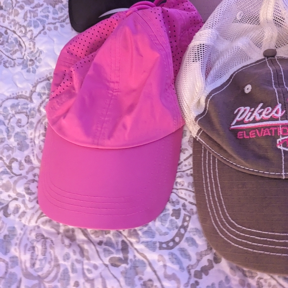 Assorted Caps Collection - Picture 7 of 12